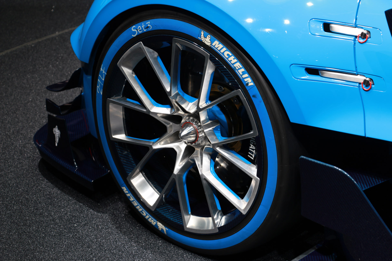 Illustration for article titled Bugatti's Awesome Virtual Concept Looks Real Enough To Race Offline